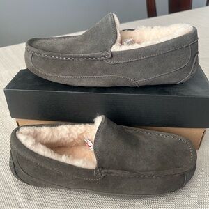 UGG MENS ASCOT SUEDE SLIPPERS
